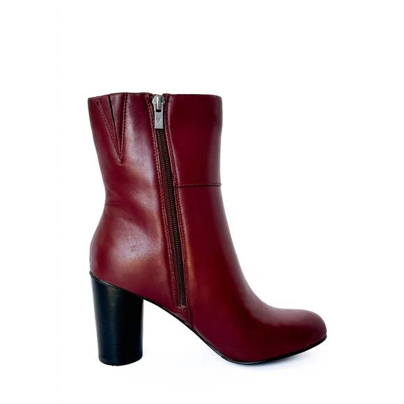 NEW VOLATILE women's millian bootie in wine - Picture 1 of 6